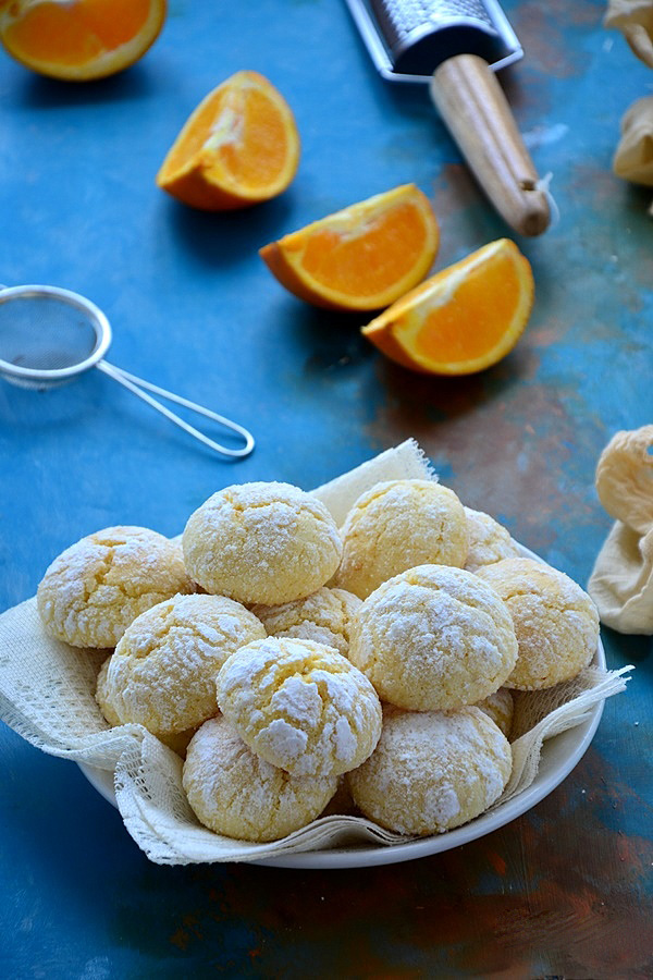 Portakallı çatlak kurabiye