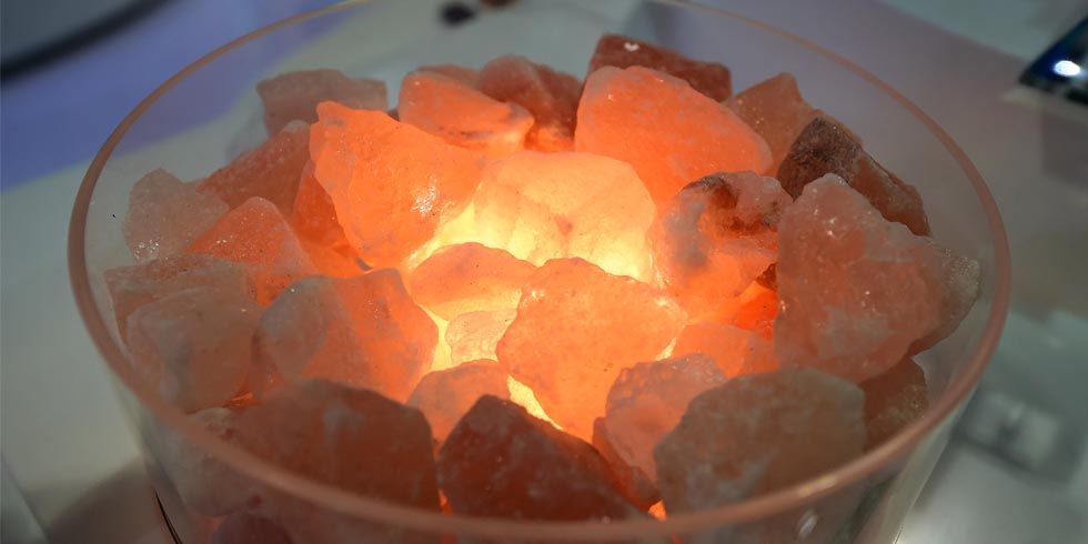 what is a salt lamp good for